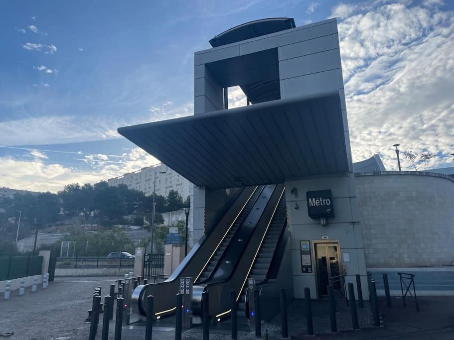 Jolie Charmant T3 Refait A Neuf A Marsiglia Esterno foto