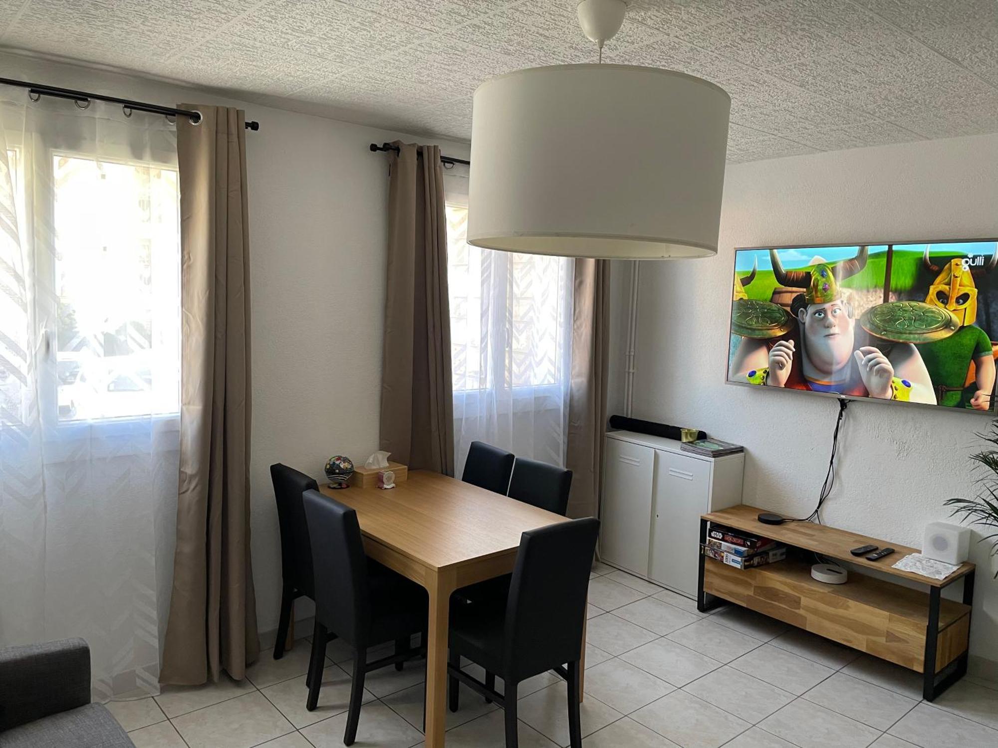Jolie Charmant T3 Refait A Neuf A Marsiglia Esterno foto